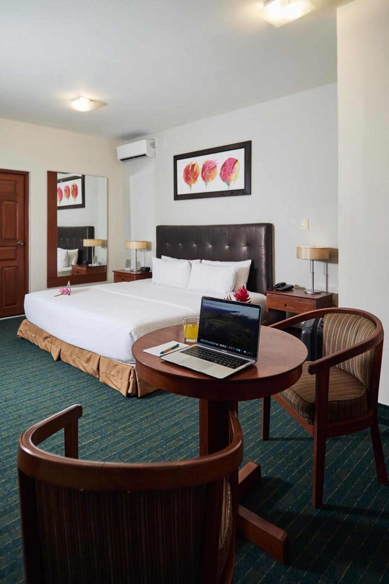 El Dorado Classic Hotel 3*